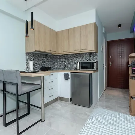 Ellmar - New & Modern In The Center